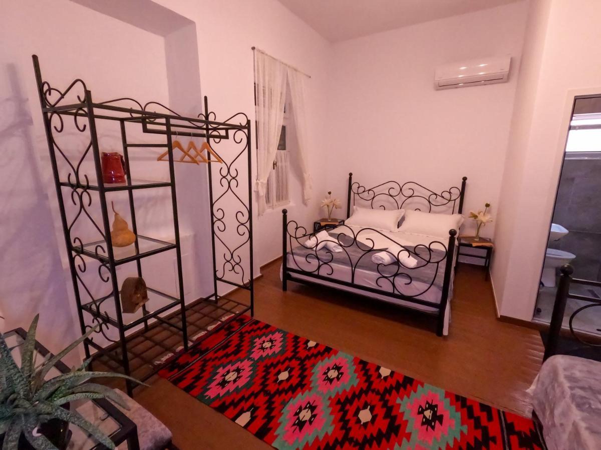 Intown Guesthouse Shkodër Exterior foto